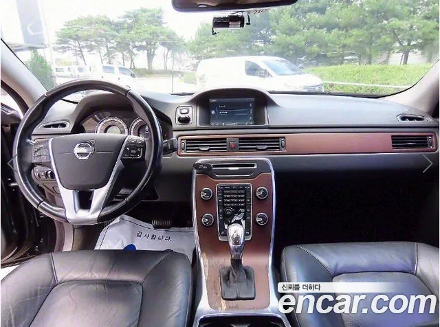 Volvo S80 — интерьер
