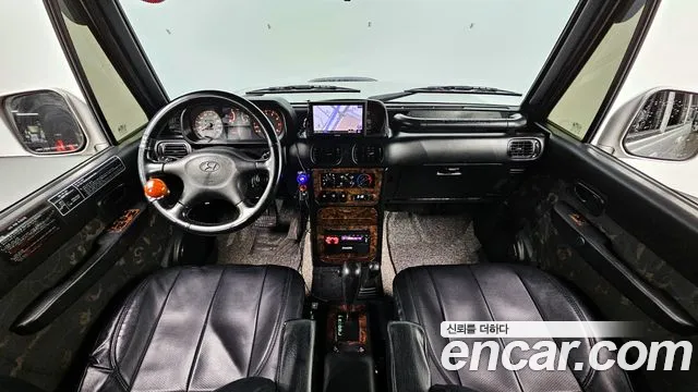 Hyundai Galloper — интерьер