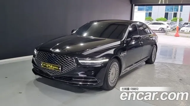 Genesis G90