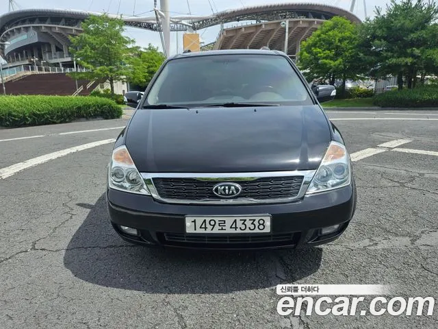 Kia Carnival — экстерьер