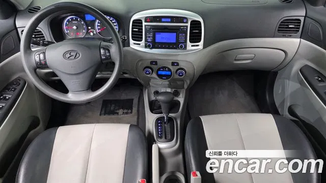 Hyundai Verna — интерьер