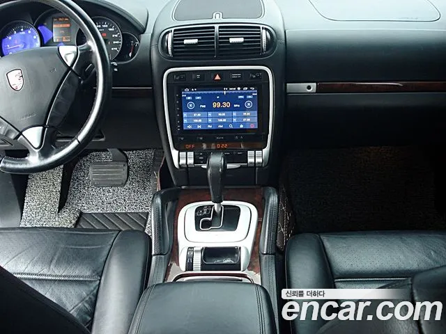 Porsche Cayenne — интерьер