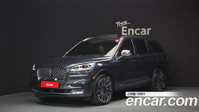 Lincoln Aviator