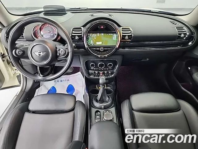 MINI Clubman — интерьер