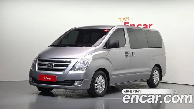 Hyundai Starex