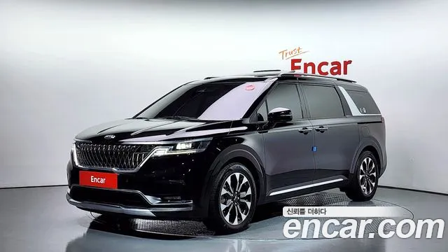 Kia Carnival — экстерьер