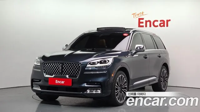 Lincoln Aviator