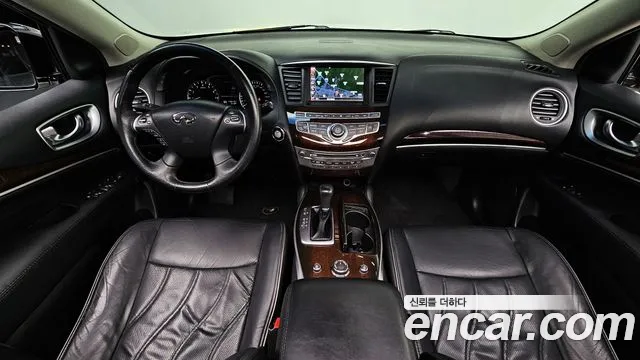 Infiniti JX — интерьер