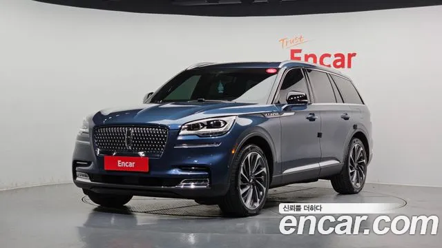 Lincoln Aviator