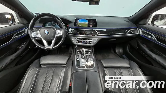 BMW 7 серия — интерьер