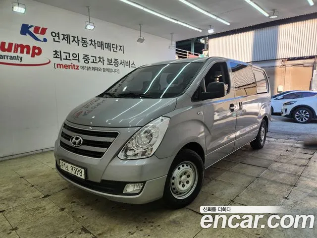 Hyundai Starex