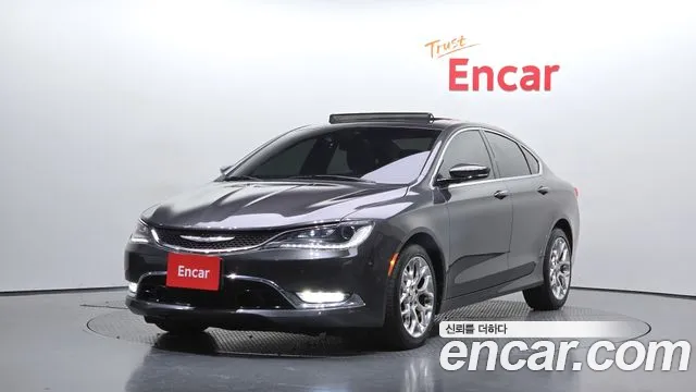 Chrysler 200