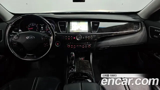 Kia K9 — интерьер