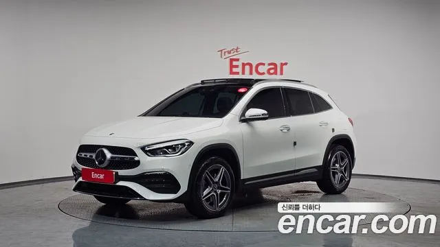 Mercedes-Benz GLA-класс