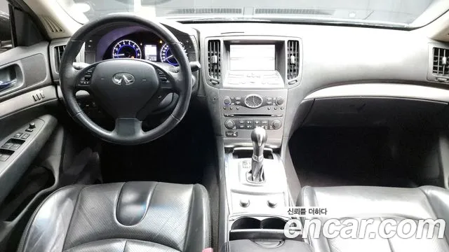 Infiniti G — интерьер