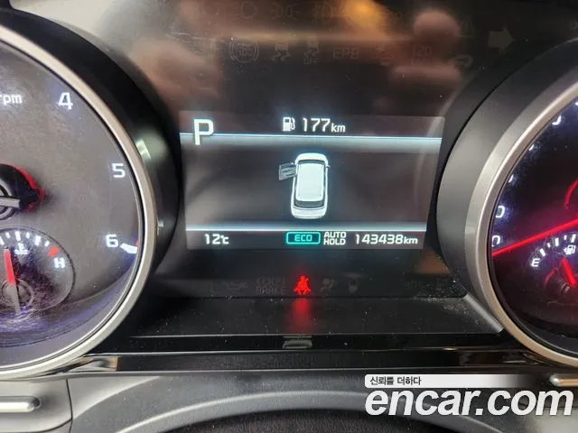 Kia Carnival — интерьер