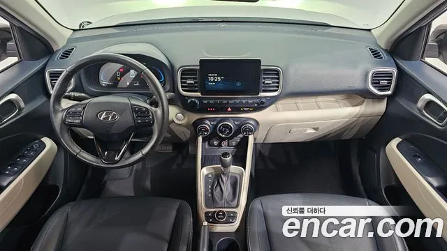 Hyundai Venue — интерьер