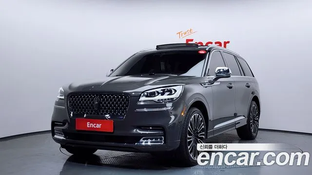 Lincoln Aviator