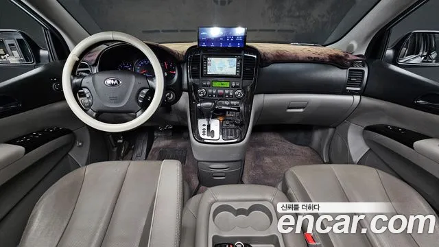 Kia Carnival — интерьер