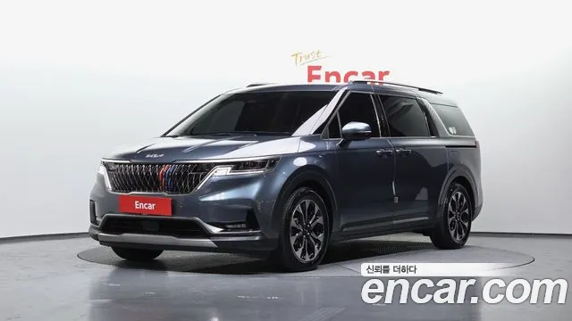 Kia Carnival — экстерьер
