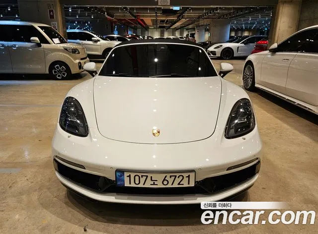 Porsche 718