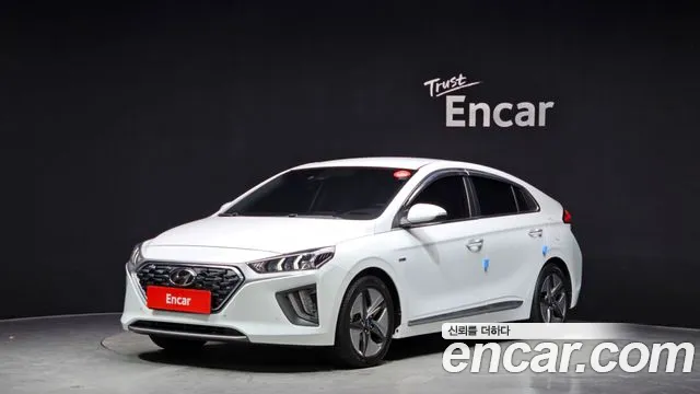 Hyundai Ioniq