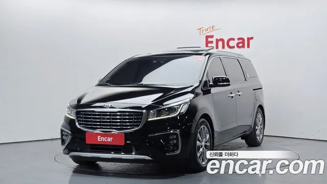 Kia Carnival — экстерьер