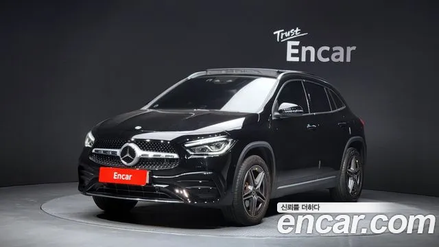 Mercedes-Benz GLA-класс