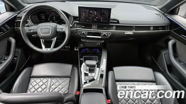 Audi S4 — интерьер