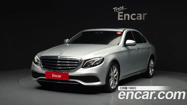 Mercedes-Benz E-класс