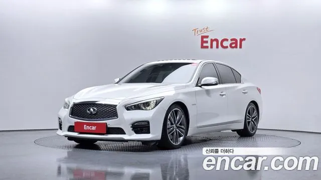 Infiniti Q50