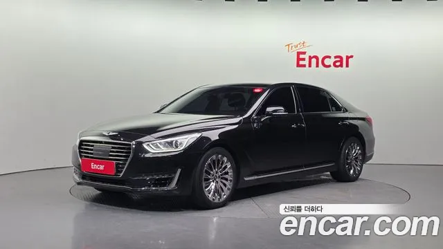 Genesis EQ900