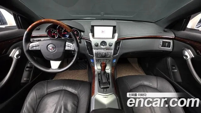 Cadillac CTS — интерьер