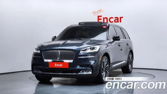 Lincoln Aviator