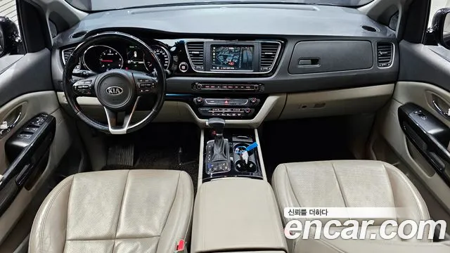 Kia Carnival — интерьер