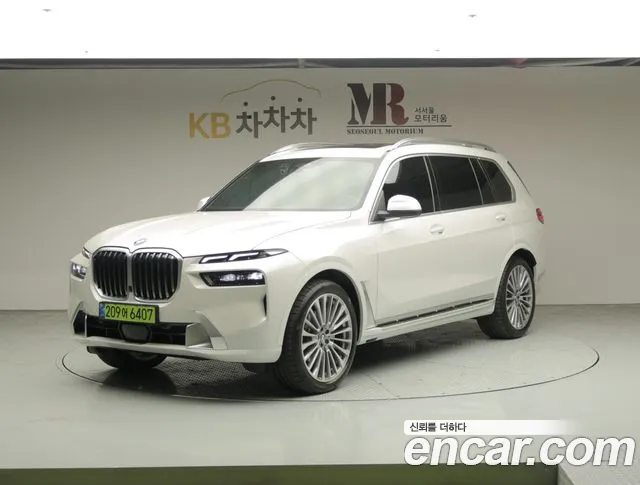 BMW X7