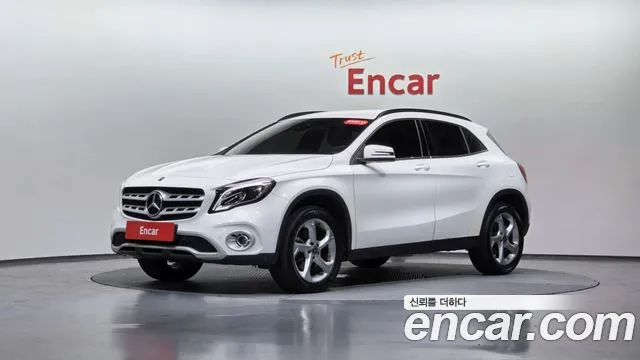 Mercedes-Benz GLA-класс