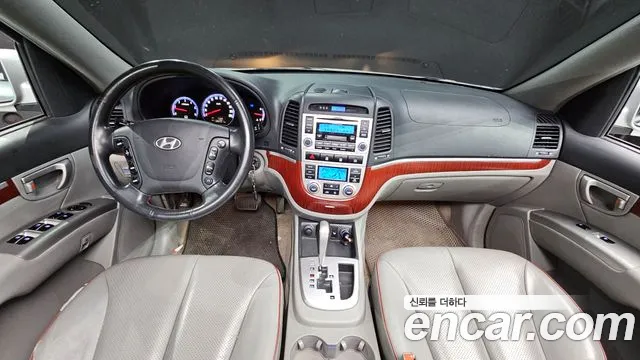 Hyundai Santa Fe — интерьер