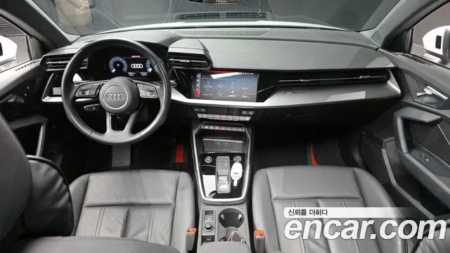 Audi A3 — интерьер