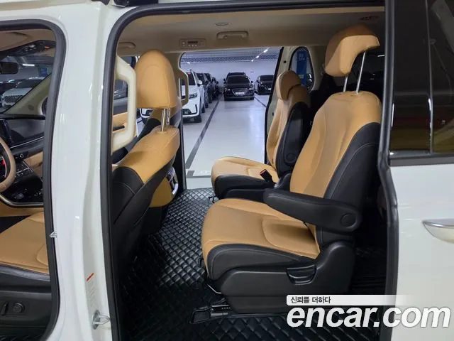Kia Carnival — интерьер
