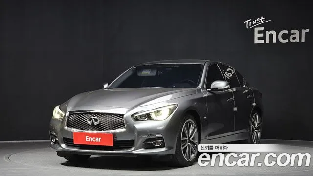 Infiniti Q50