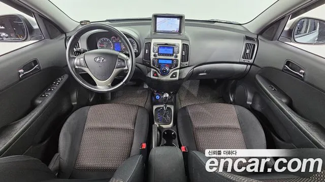 Hyundai i30 — интерьер