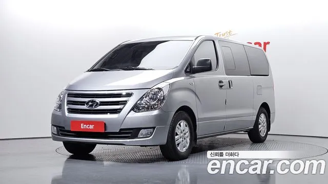 Hyundai Starex