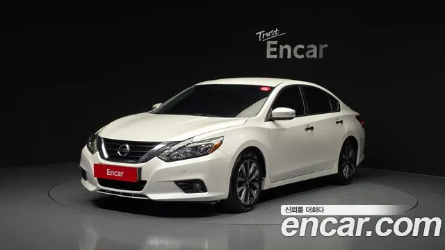 Nissan Altima