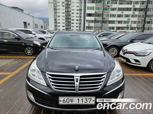 Hyundai Equus