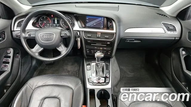 Audi A4 — интерьер