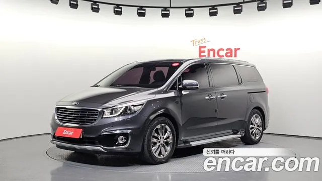 Kia Carnival — экстерьер