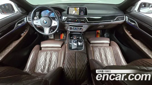 BMW 7 серия — интерьер