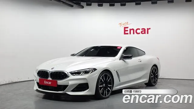 BMW 8 серия