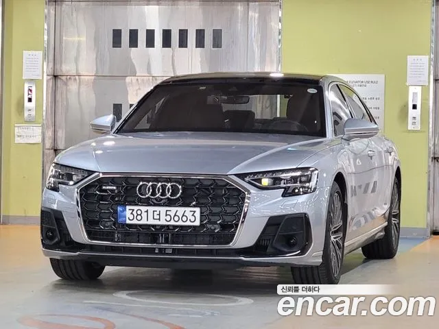 Audi A8